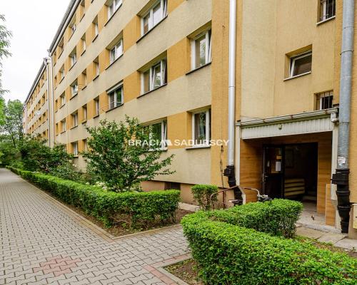Kawalerka 28 m² | 1. piętro | al. Pokoju