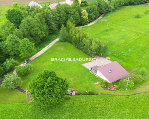 Działka budowlano-rolnma w Łazanach gm.Biskupice