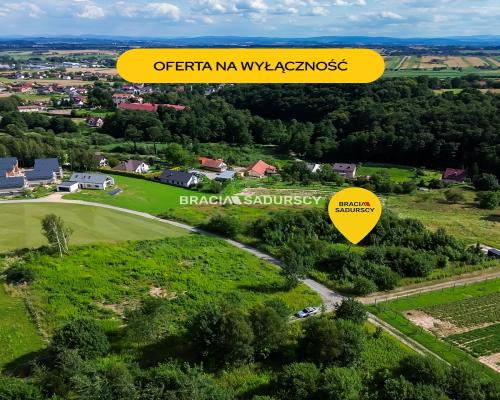 27 AR działki budowlanej w Mnikowie