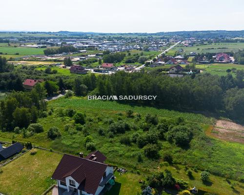 Działka budowlana / MPZP / przy głównej drodze