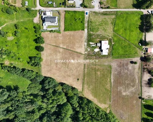 Atrakcyjna działka budowlana w Libertowie.