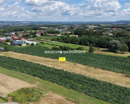 Działka z projektem na 5 bliźniaków