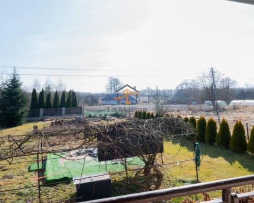 Zelków, 38 arów przy Rezerwacie Dolina Kluczwody