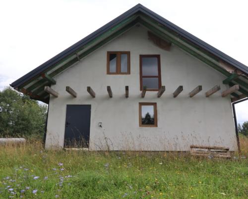 Dom w zaciszu  Łopuchowo