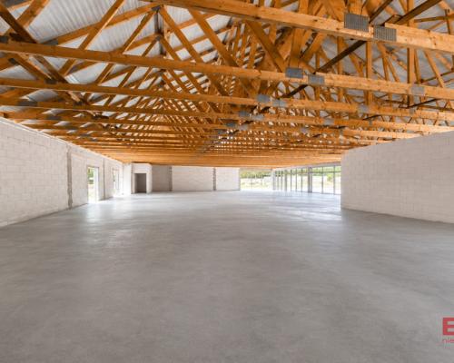Lokal handlowo-usługowy 390 m2