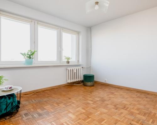 3 pokoje, Młodych
