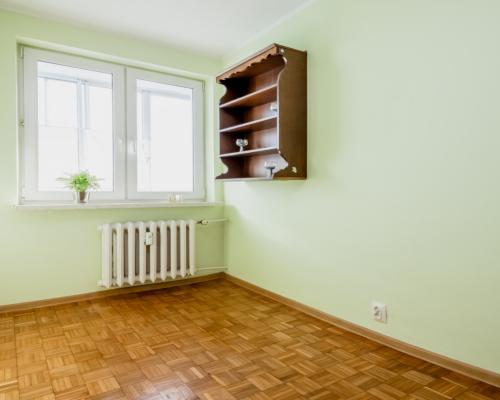 3 pokoje, Młodych