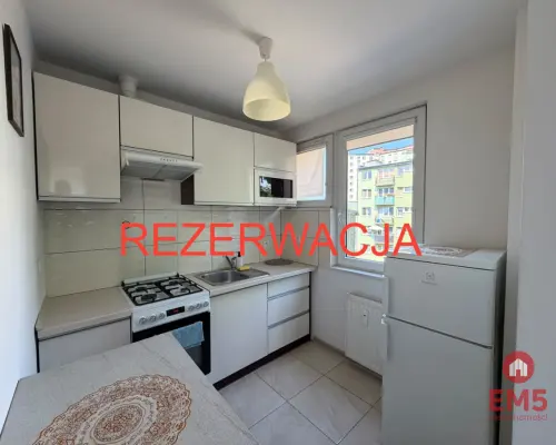 Kawalerka po generalnym remoncie | Stołeczna