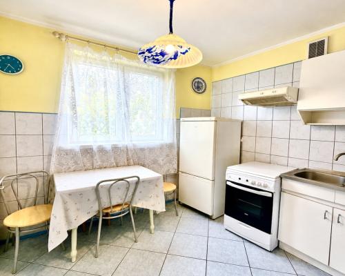 Na sprzedaż: 3-pokojowe mieszkanie w centrum