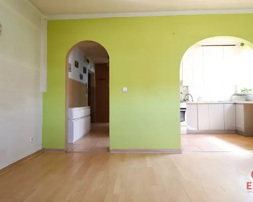OKAZJA ! Mieszkanie 3 pokojowe z aneksem 1 piętro