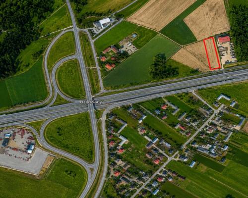 Działka inwestycyjna przy S8