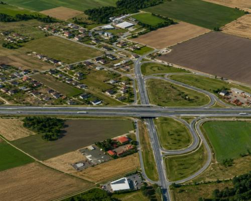 Działka inwestycyjna przy S8