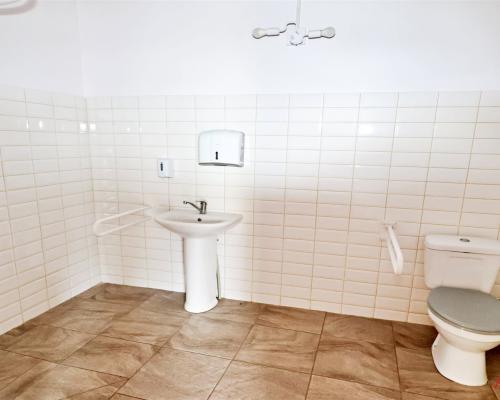 Arkadia Nieruchomości oferuje na wynajem lokal o łącznej powierzchni 260 m², idealny dla firm szukających przestrzeni w at