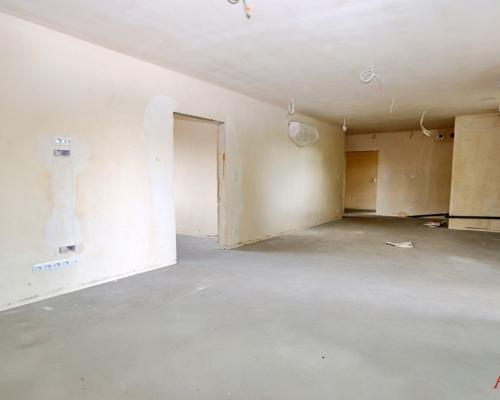 Biuro Nieruchomości Arkadia  ma przyjemność zaprezentować wyjątkowy apartament zlokalizowany w nowoczesnym budynku z rynku pier