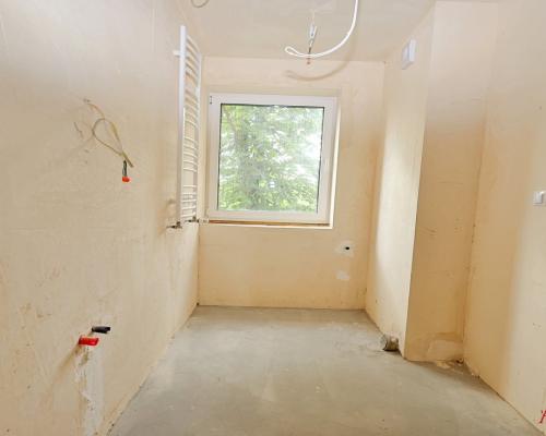 Biuro Nieruchomości Arkadia  ma przyjemność zaprezentować wyjątkowy apartament zlokalizowany w nowoczesnym budynku z rynku pier