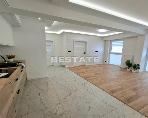 Apartament wykończony "pod klucz", parking