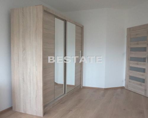 Nowe M-3 winda, miejsce postojowe, balkon