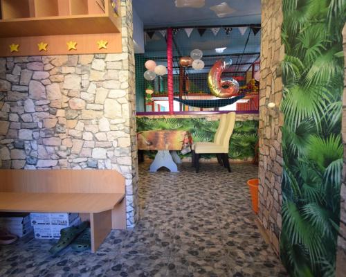 Lokal 90m2