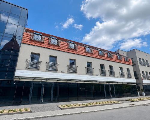 Lokale użytkowe od 109m2 do 179m2