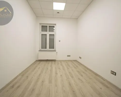 Lokal biurowy 96m2 / 6 pomieszczeń