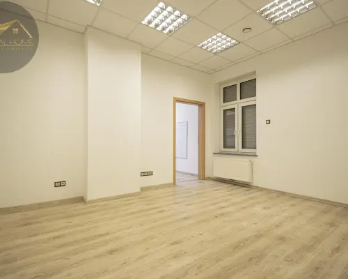 Lokal biurowy 96m2 / 6 pomieszczeń