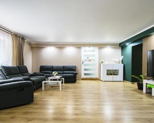 Parter domu/ 139,35m2/ ogród z basenem