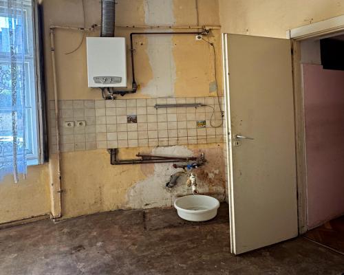Parter, 99,5m2 / pod kancelarie, biura, gabinety