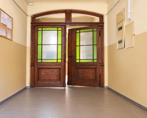 Parter, 99,5m2 / pod kancelarie, biura, gabinety