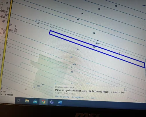 Działka rola 0,77 ha w Jabłonowie gm. Policzna.