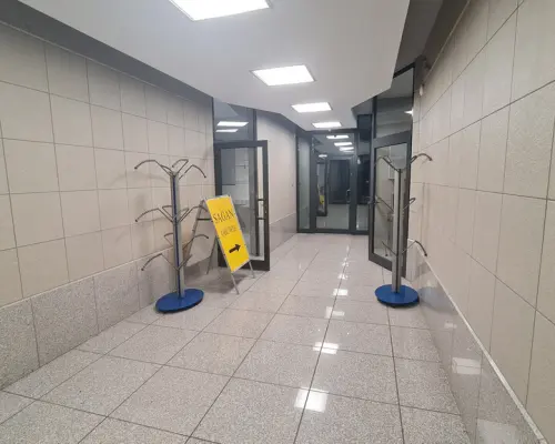 Waleńczów, ul. Częstochowska | Obiekt usługowy