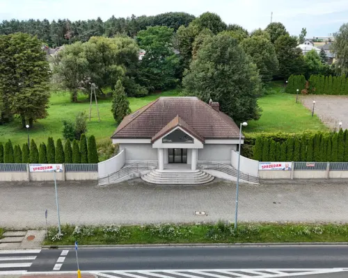 Waleńczów, ul. Częstochowska | Obiekt usługowy