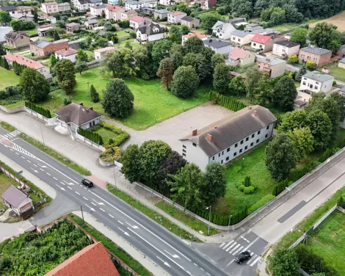 Waleńczów, ul. Częstochowska | Obiekt usługowy