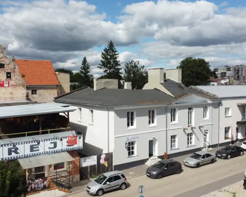 Restauracja "REJS" ul. Portowa 2  w Puławach.