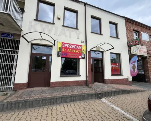 Lokal 370 m2 w centrum Zwolenia woj. mazowieckie.