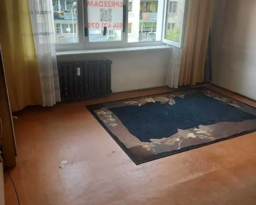 Kawalerka 25 m2 (drugie piętro)  w centrum Puław.