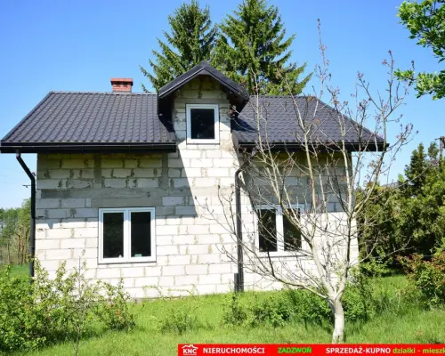 Dom do wykończenia graniczący z rz. Ciemięgą