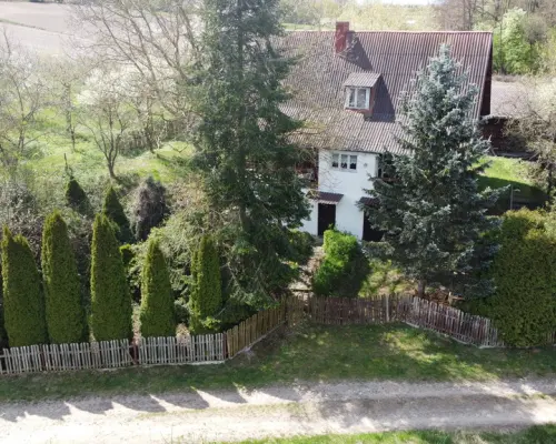 Klimatyczny dom Boiska Kolonia gm. Solec n/Wisłą.