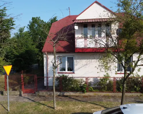 Dom 100 m2 w centrum Gniewoszowa gm. Kozienice.
