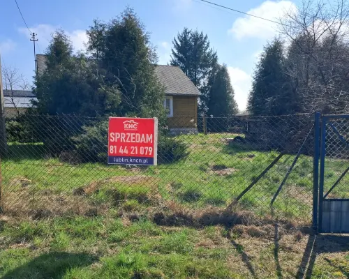 Siedlisko w Sadurkach