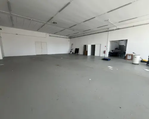 Łęczna - hala 1000m2 z zamieszkaniem