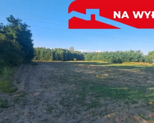 Urocza działka tuż przy lesie. Majdan Stary