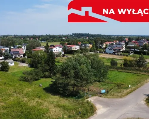 Działka 1842 m2 w centrum Końskowoli gm. Puławy.