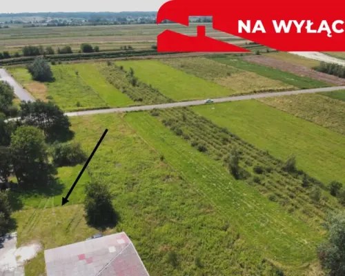 Działka 1842 m2 w centrum Końskowoli gm. Puławy.