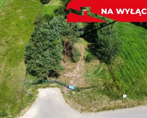 Działka 1842 m2 w centrum Końskowoli gm. Puławy.