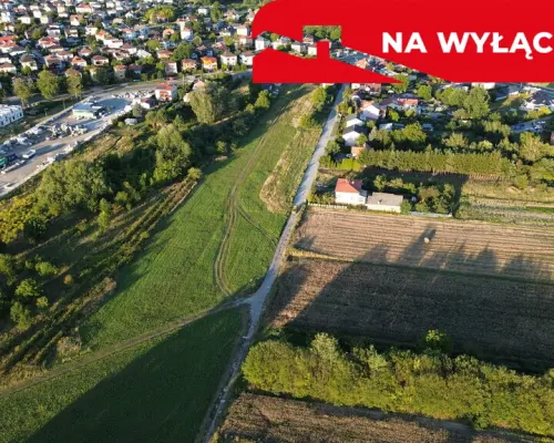 Działka, Międzyrzec Podlaski, ul. WarszawskaZabudowa jednorodzinna i usługowaDziałka:-1linia zabudowy- 9426 m2- wymiary 27m sze