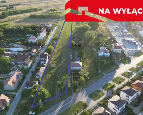 Działka, Międzyrzec Podlaski, ul. WarszawskaZabudowa jednorodzinna i usługowaDziałka:-1linia zabudowy- 9426 m2- wymiary 27m sze