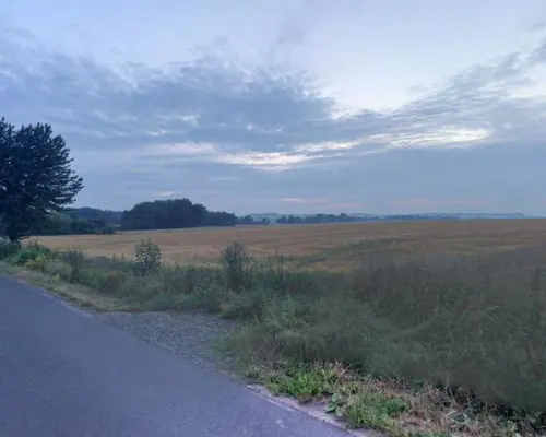 Działka bud. położona w miejscowości Piotrkówek.