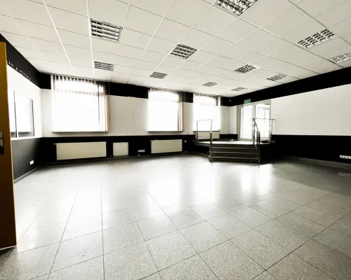 Lokal handlowo-usługowy, 118 m2, Bronowice