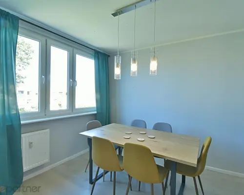 Wynajem 4 pok mieszkanie z balkonem, klimatyzacja