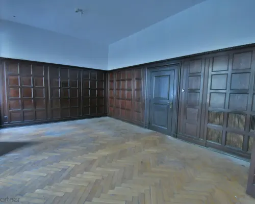 XVIII wieczny pałac w sercu Wrocławia na sprzedaż
